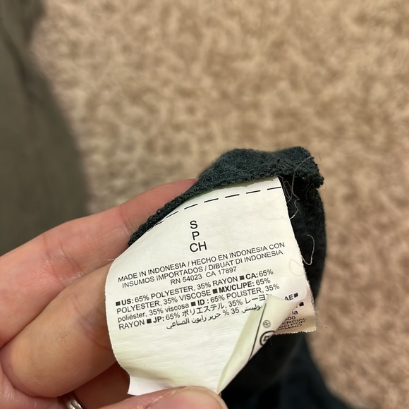 Size Small Shirt Bundle - Tank Tops & Short Sleeve - Picture 8 of 16